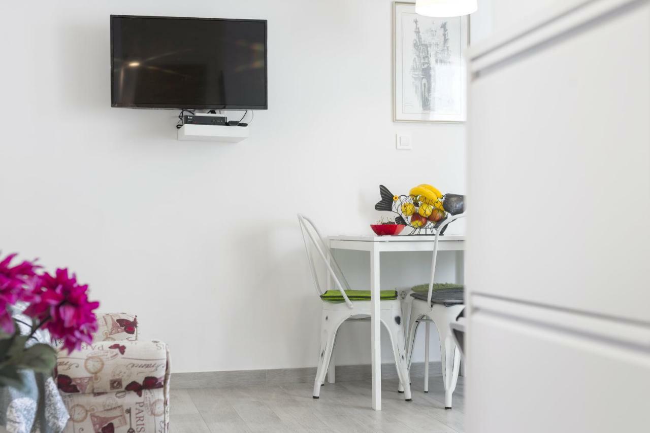 Fm Apartments Σπλιτ Εξωτερικό φωτογραφία